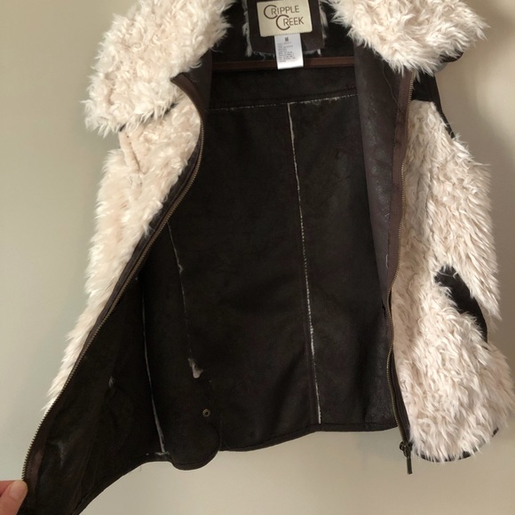 Cripple Creek Cream & Brown Vest - Picture 7 of 14